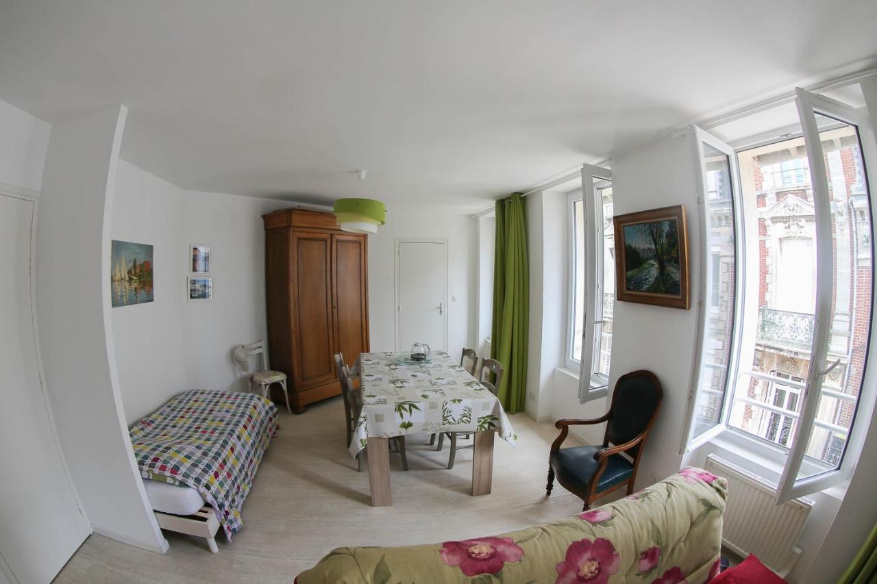 Gautier 3 Etoiles Apartamento Granville Exterior foto